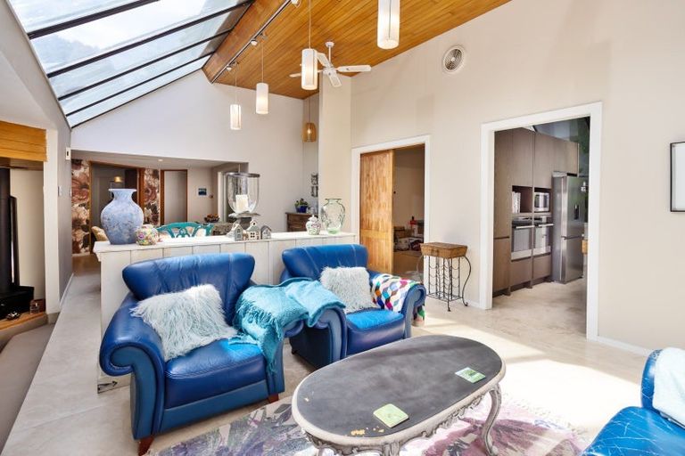 Photo of property in 44 Marama Avenue North, Otatara, Invercargill, 9879