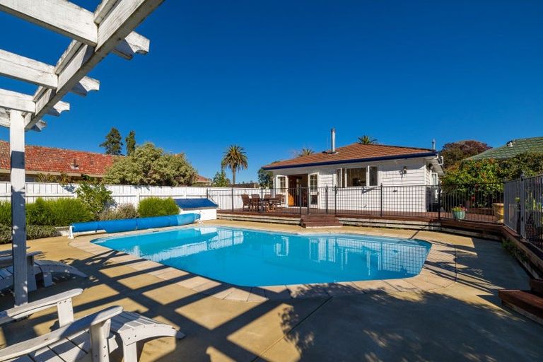 Photo of property in 15 Avon Terrace, The Wood, Nelson, 7010