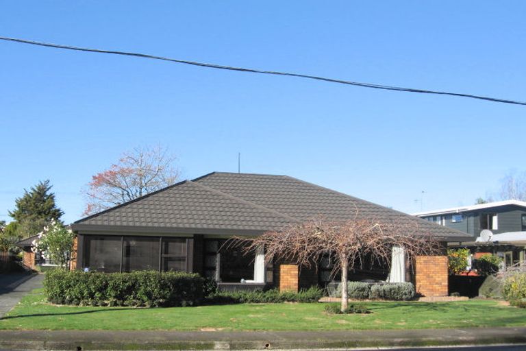 Photo of property in 1/611 Roberts Street, Hastings, 4122