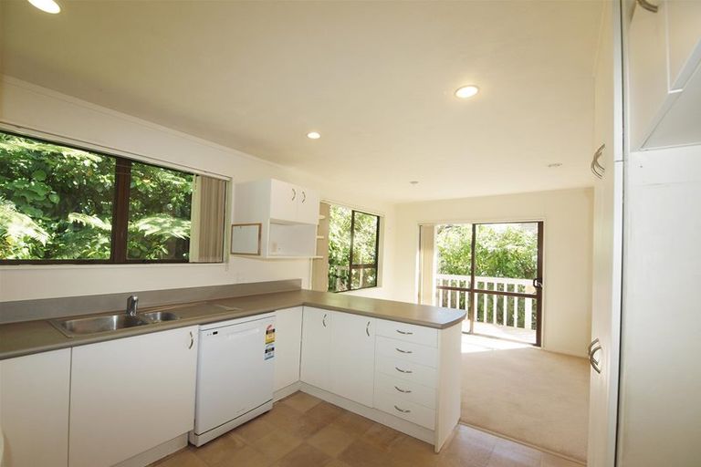 Photo of property in 38 Cambrian Street, Churton Park, Wellington, 6037