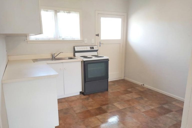 Photo of property in 2/26 Poulson Street, Addington, Christchurch, 8024