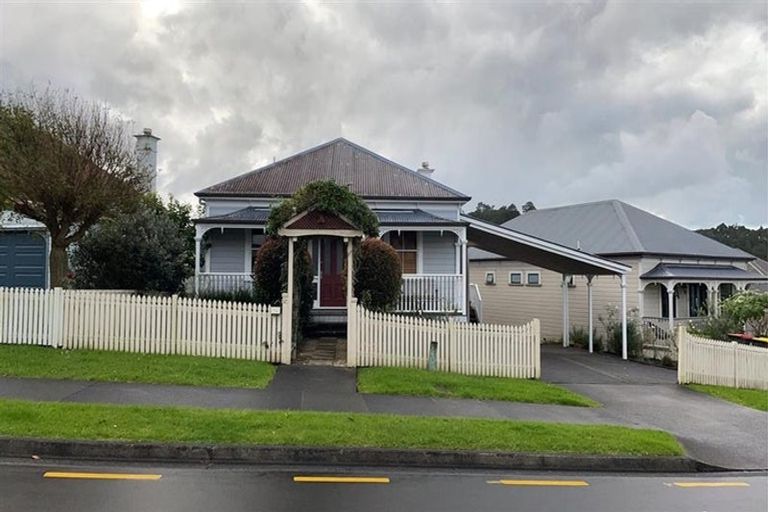 Photo of property in 1/6 Georgia Terrace, Albany, Auckland, 0632