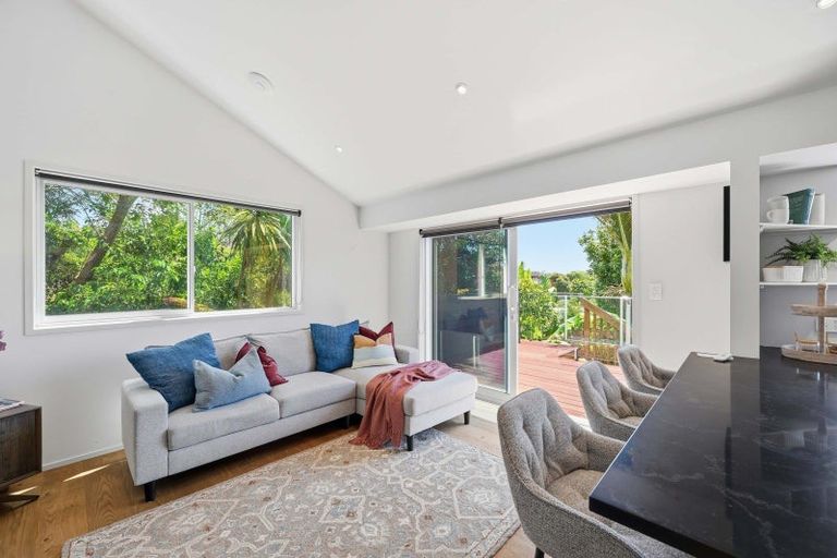 Photo of property in 34 Montclair Rise, Browns Bay, Auckland, 0630
