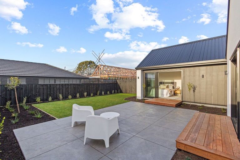 Photo of property in 1 Hobbs Lane, Harewood, Christchurch, 8051