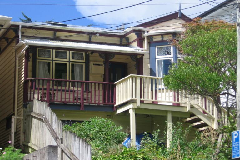 Photo of property in 45 Honiana Te Puni Street, Aro Valley, Wellington, 6021