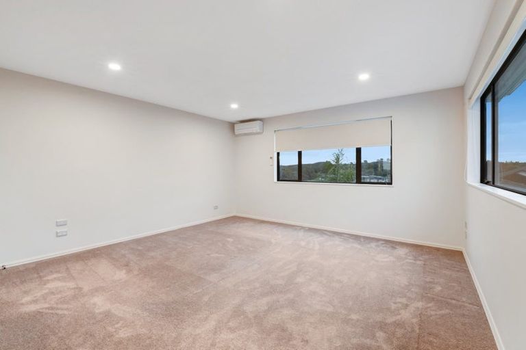 Photo of property in 241 West Hoe Heights, Orewa, 0931