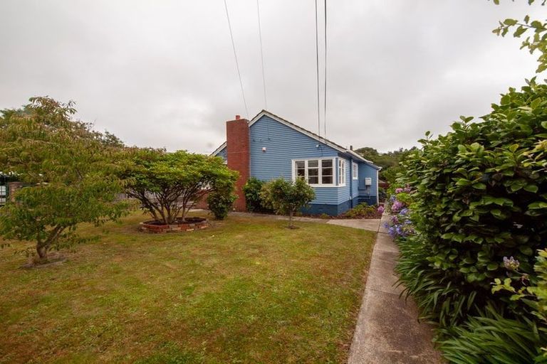 Photo of property in 10 Kipling Street, Johnsonville, Wellington, 6037