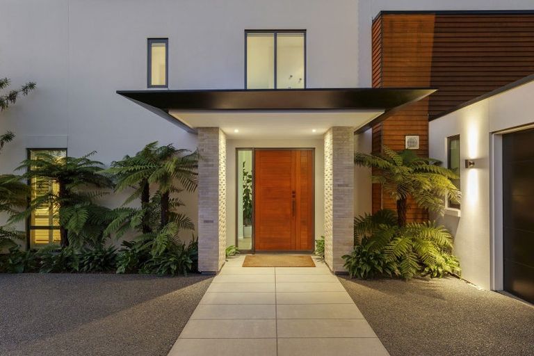 Photo of property in 93 Mays Road, St Albans, Christchurch, 8052