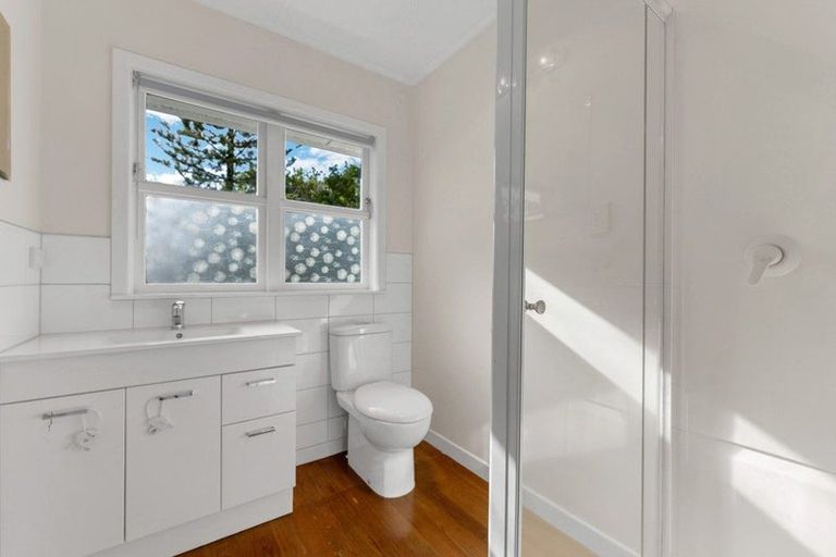 Photo of property in 6 Tagor Street, Glen Eden, Auckland, 0602