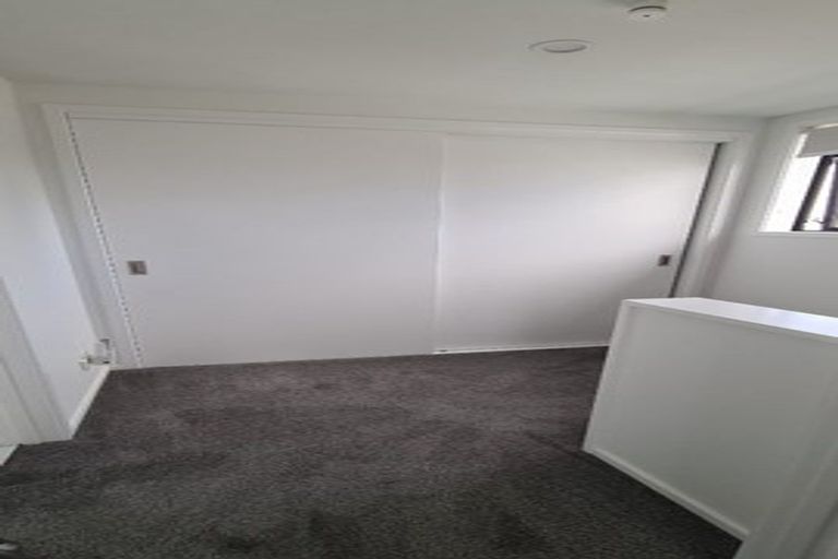 Photo of property in 10/41 Kervil Avenue, Te Atatu Peninsula, Auckland, 0610