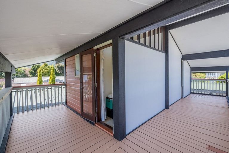 Photo of property in 30 Rata Street, Waikanae, 5036