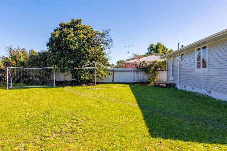 Photo of property in 10 Jones Place, Masterton, 5810