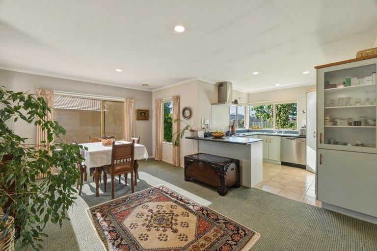 Photo of property in 26 Duggan Drive, Owhata, Rotorua, 3010