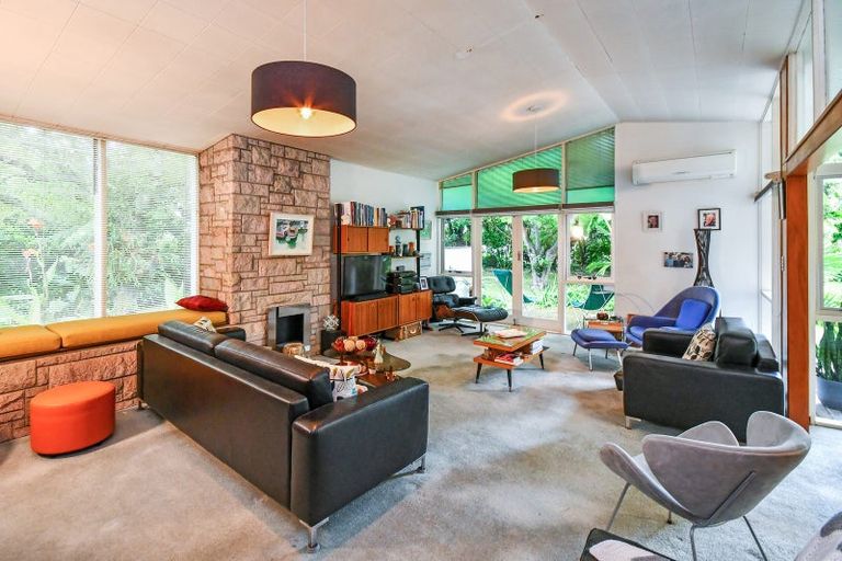Photo of property in 2 Scott Road, Papakura, 2110