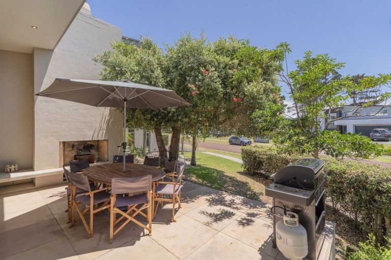 Photo of property in 6 Prescott Place, Pauanui, Hikuai, 3579