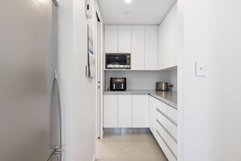 Photo of property in 11 Saint Pauls Place, Burwood, Christchurch, 8083