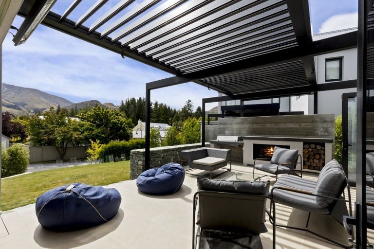 Photo of property in 29 Settlers Way, Arrowtown, 9371