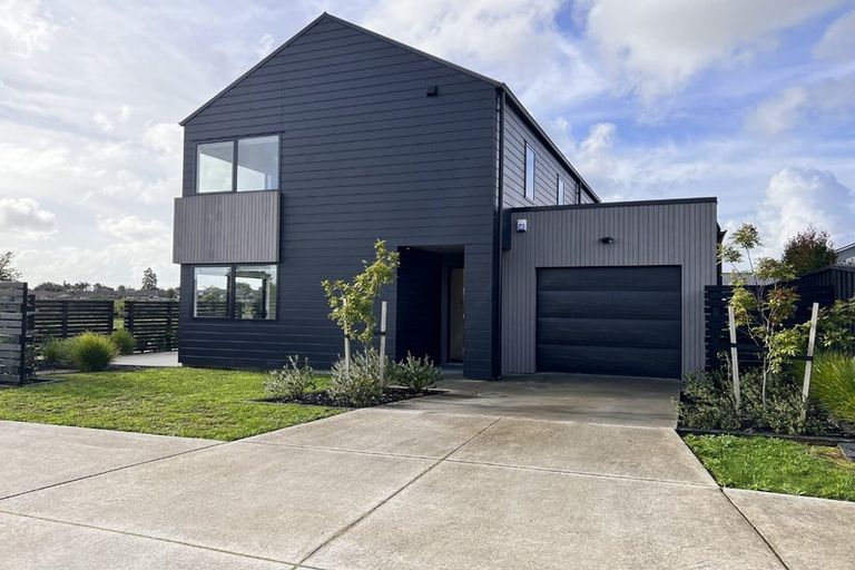 Photo of property in 33 Jutland Road, Pukekohe, 2120
