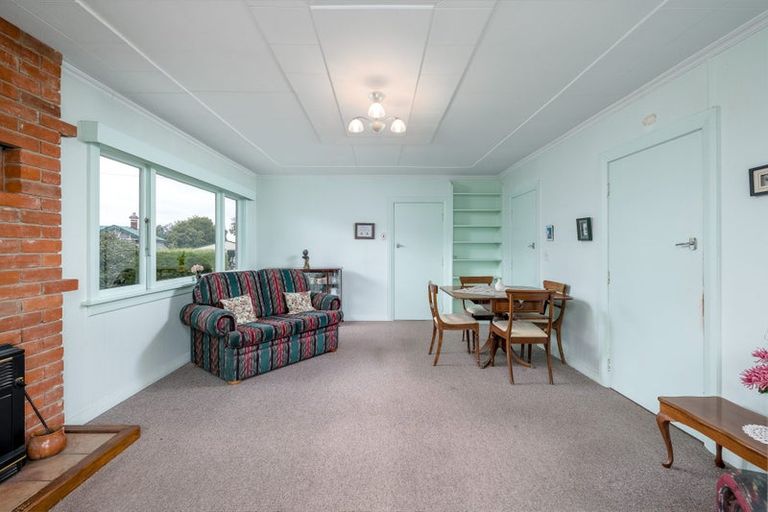 Photo of property in 6 Hughes Street, Waimate, 7924