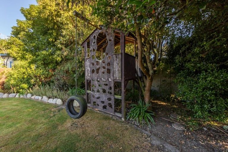 Photo of property in 61 Kowhai Avenue, Rangiora, 7400