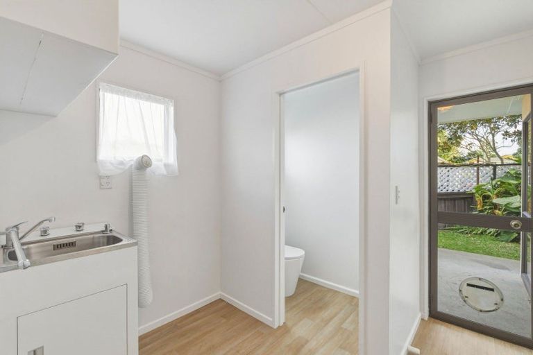 Photo of property in 33 Kent Road, Saint Johns Hill, Whanganui, 4501
