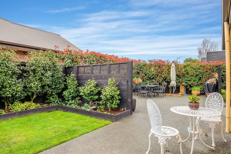 Photo of property in 10 Elm Drive, Rangiora, 7400