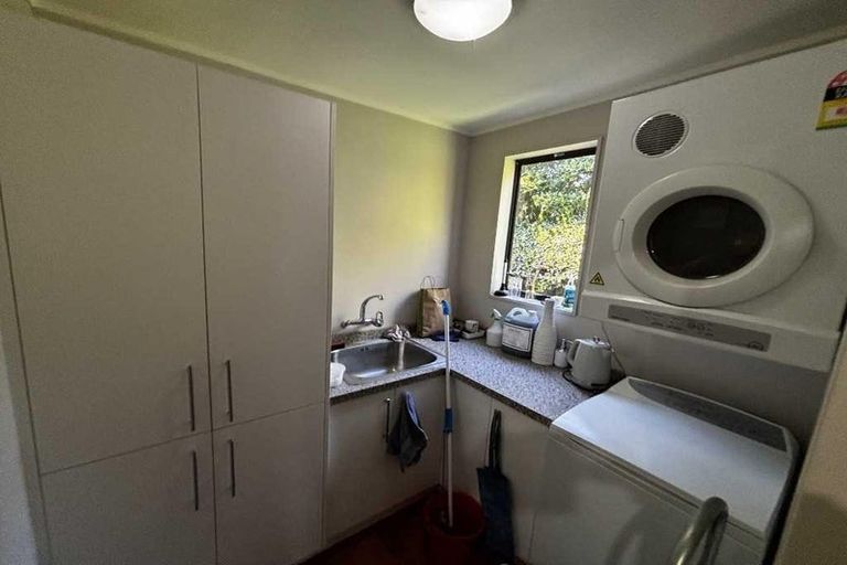 Photo of property in 3 Hartland Place, Welbourn, New Plymouth, 4312