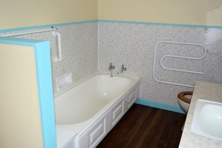 Photo of property in 18 Te Karuwha Parade, Paihia, 0200