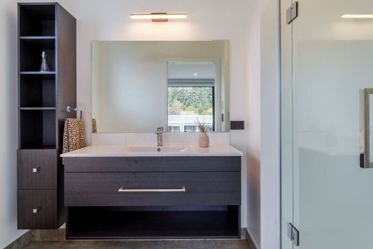 Photo of property in 14 Primary Lane, Wanaka, 9305