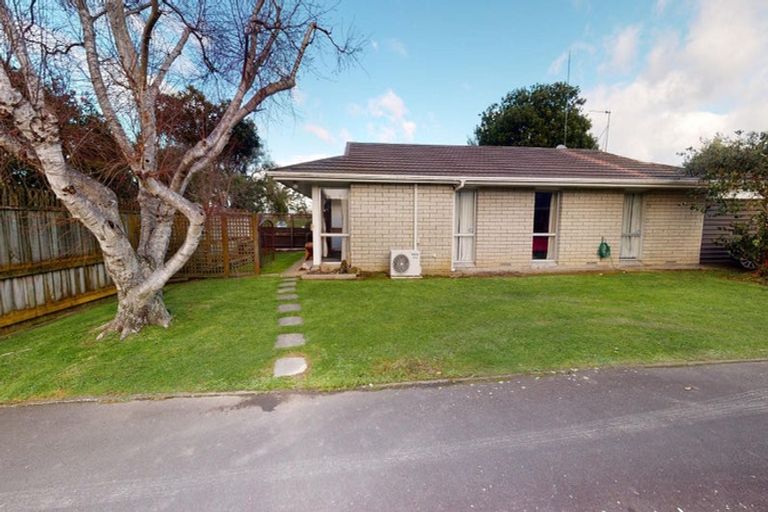 Photo of property in 12 Katene Street, West End, Palmerston North, 4412