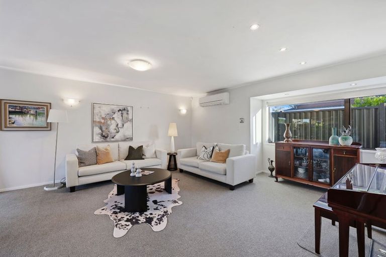Photo of property in 188 Prince Regent Drive, Farm Cove, Auckland, 2012