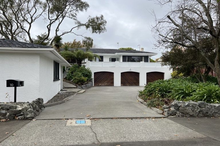 Photo of property in 10 Karina Terrace, Roslyn, Palmerston North, 4414