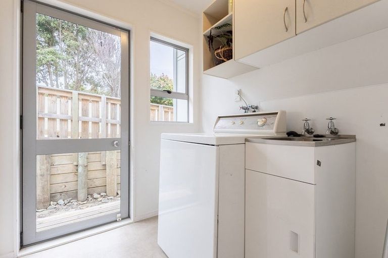 Photo of property in 2a Kokako Road, Otaihanga, Paraparaumu, 5036