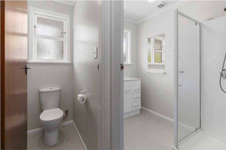 Photo of property in 19 Collingwood Street, Waterloo, Lower Hutt, 5011