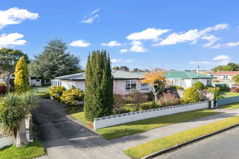 Photo of property in 73 Conway Crescent, Glengarry, Invercargill, 9810