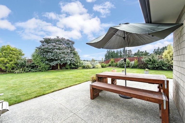 Photo of property in 55 Huntingdon Drive, Rangiora, 7400