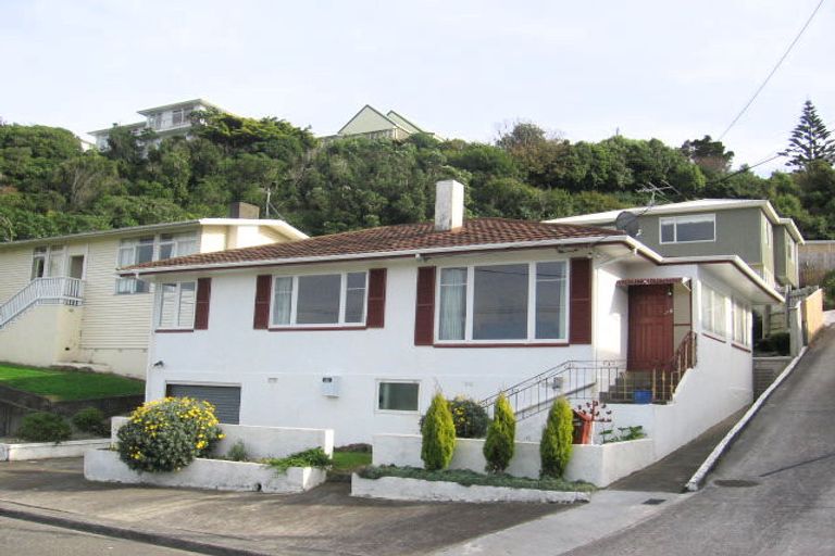 Photo of property in 12a Monowai Road, Johnsonville, Wellington, 6037
