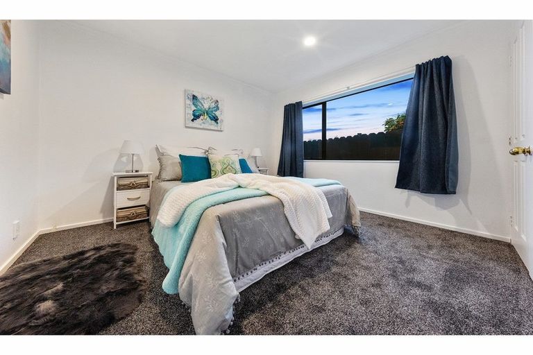 Photo of property in 4a Olympic Place, Papakura, 2110