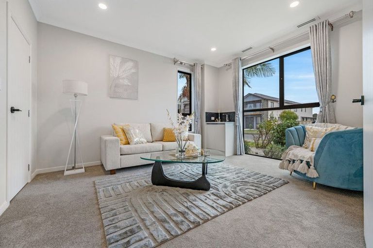Photo of property in 11 Castlebane Drive, Flat Bush, Auckland, 2019