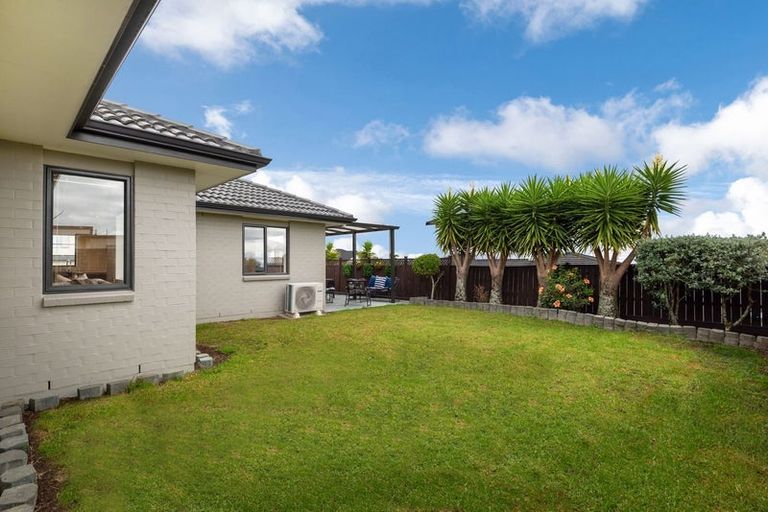 Photo of property in 94 Oakway Drive, Schnapper Rock, Auckland, 0632