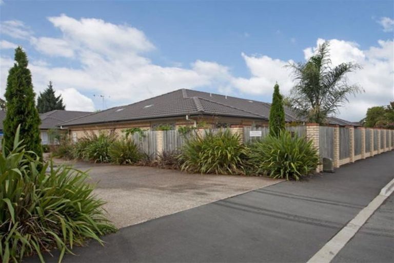 Photo of property in 12/201u Massey Street, Frankton, Hamilton, 3204