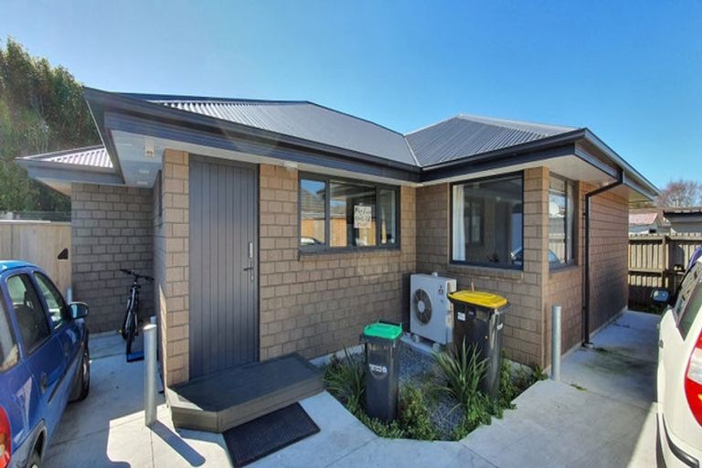 Photo of property in 120 Maidstone Road, Ilam, Christchurch, 8041