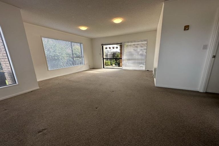 Photo of property in 1/8 Vincent Street, Howick, Auckland, 2014