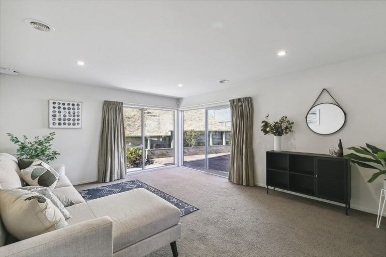 Photo of property in 45 Winsley Terrace, Churton Park, Wellington, 6037