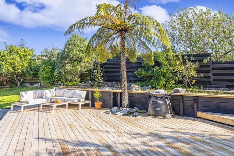 Photo of property in 141 Alexander Road, Raumati Beach, Paraparaumu, 5032