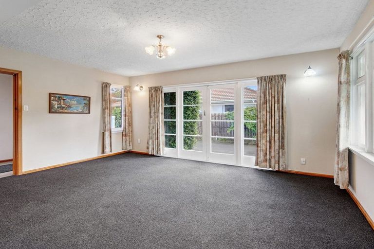 Photo of property in 91 Maidstone Road, Ilam, Christchurch, 8041