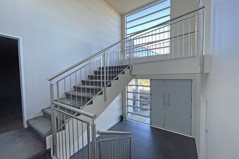 Photo of property in 3 Orewa Heights Crescent, Orewa, 0931