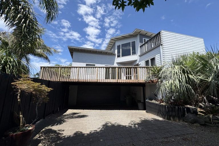 Photo of property in 25 Harbour Road, Ohope, 3121