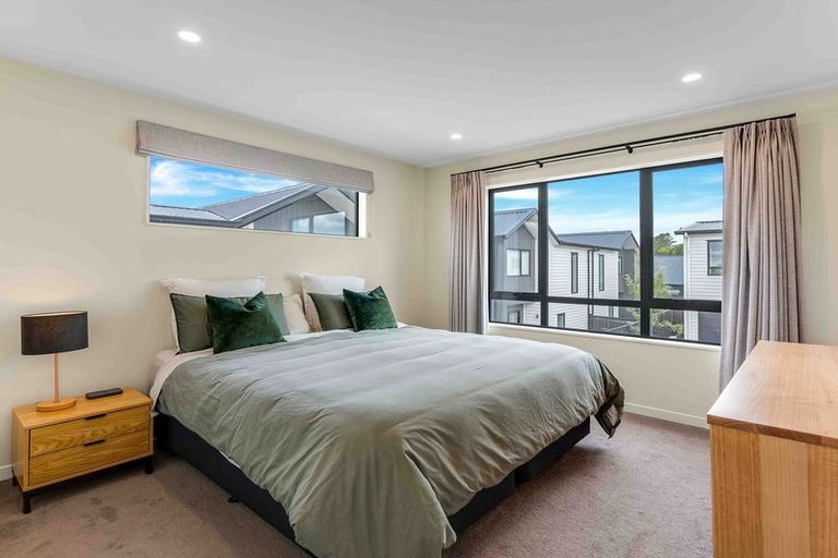 Photo of property in 22a Lumbarda Drive, Kumeu, 0810
