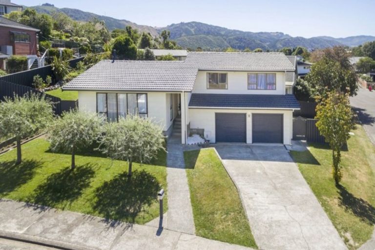 Photo of property in 7 Tapestry Grove, Silverstream, Upper Hutt, 5019